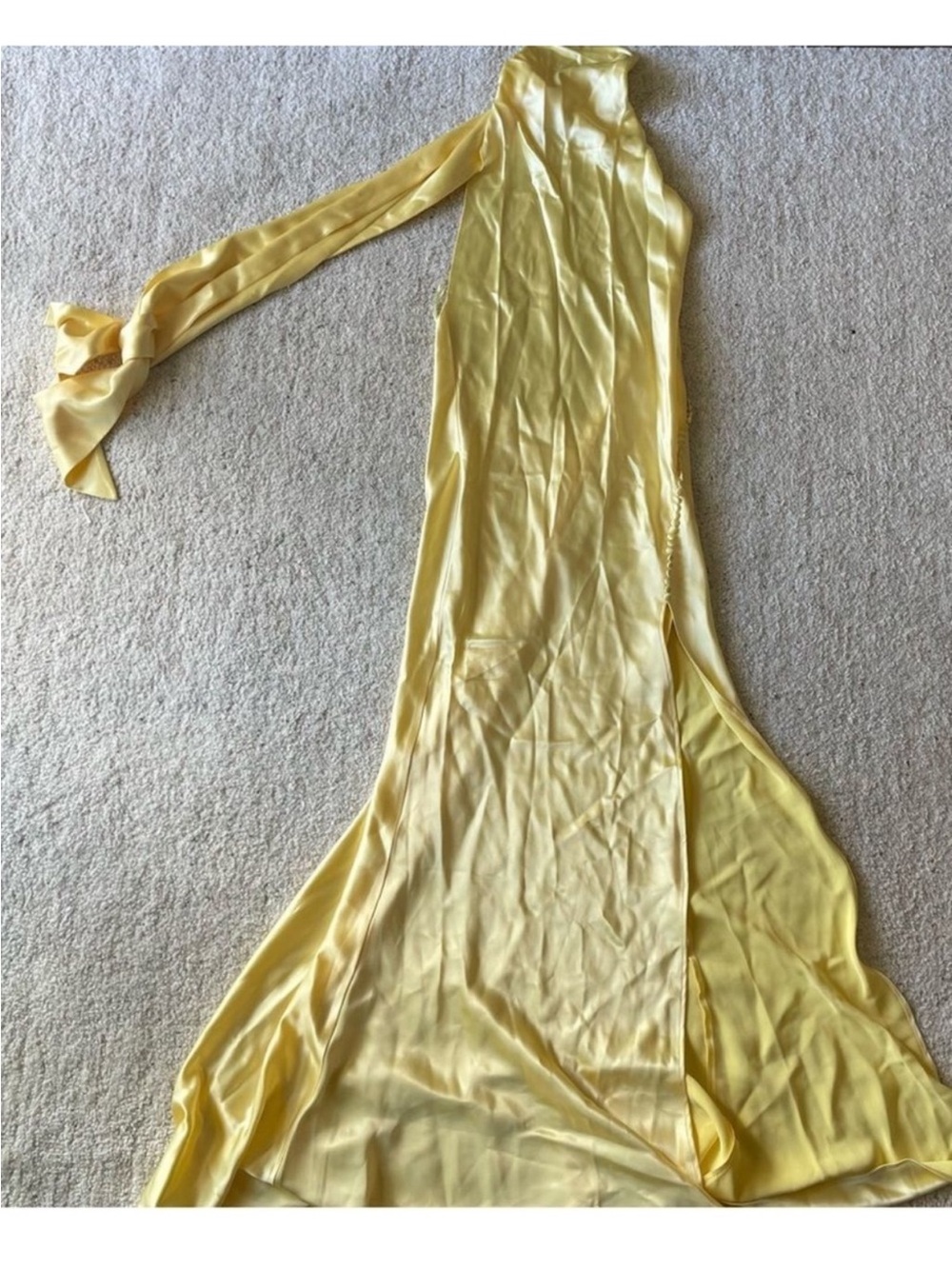 SAU Lee Penelope Satin Gown Maxi Dress in Popcorn Yellow size 10 - Picture 5 of 10